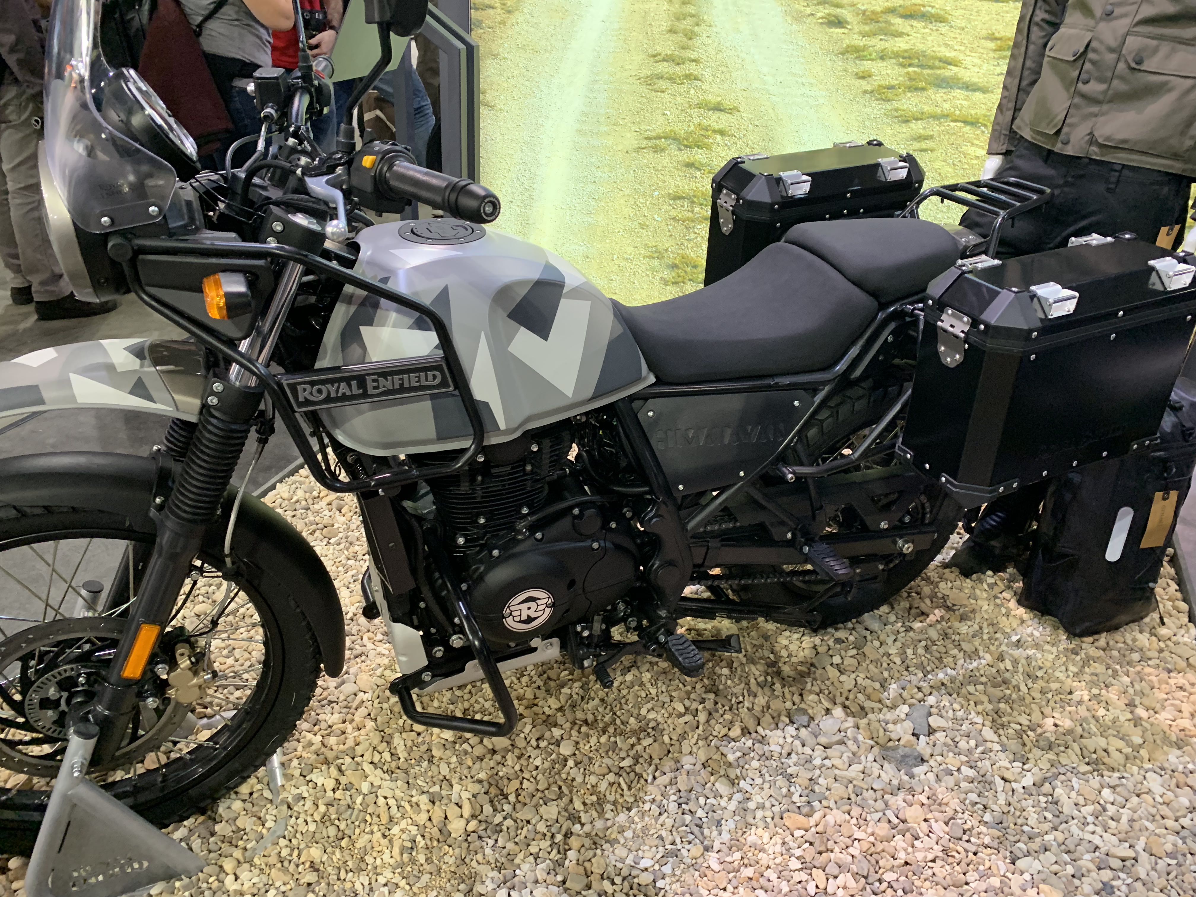 Royal Enfield Himalayan 411